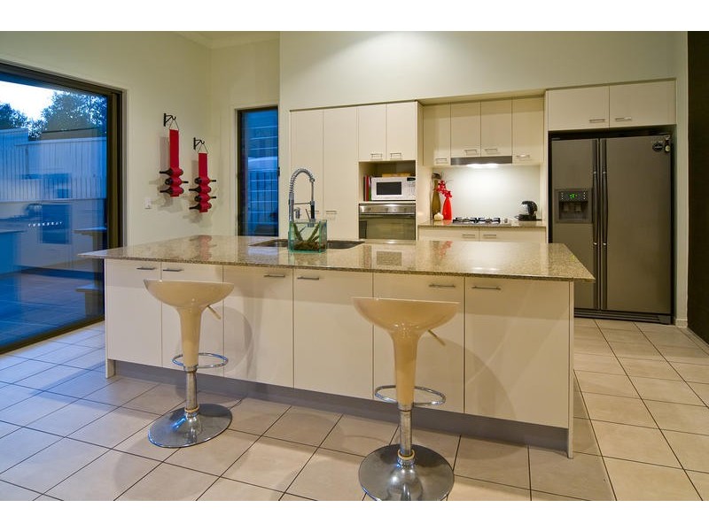 19 Hepburn Close, Wakerley QLD 4154