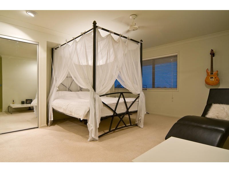 19 Hepburn Close, Wakerley QLD 4154