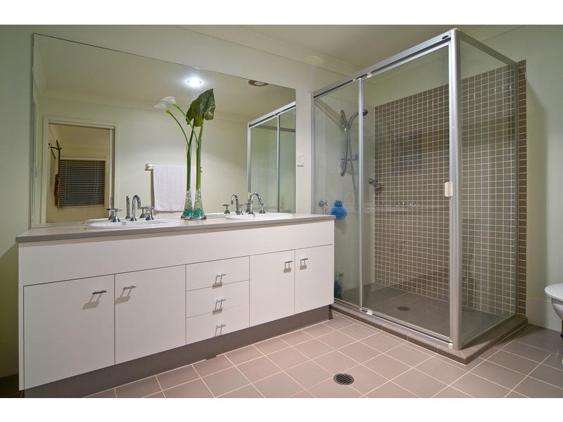 19 Hepburn Close, Wakerley QLD 4154