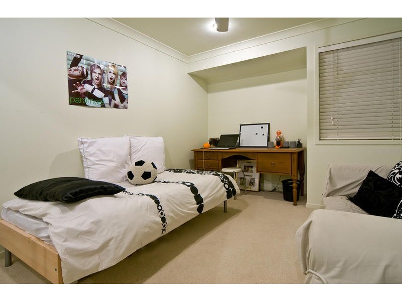 19 Hepburn Close, Wakerley QLD 4154