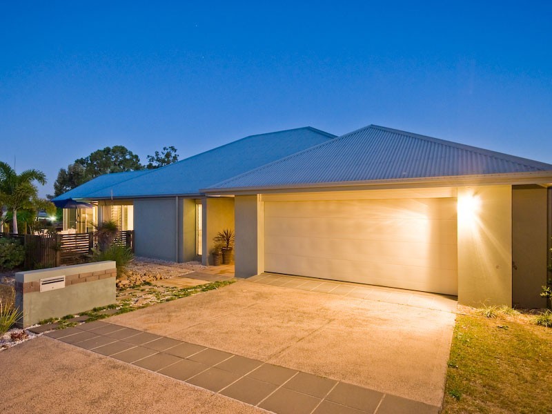 2 Goulburn Way, Wakerley QLD 4154