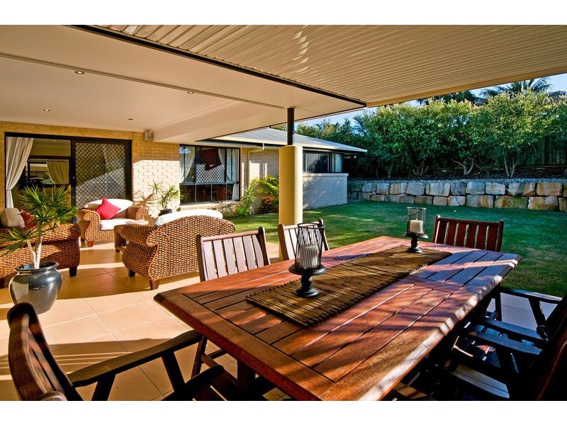 42 Trafalgar Vale Avenue, Wellington Point QLD 4160