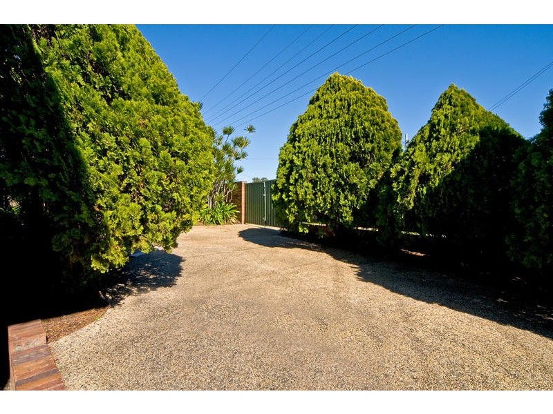 1 Topaz Street, Alexandra Hills QLD 4161