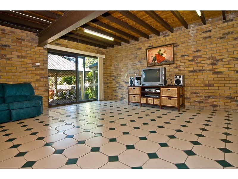 1 Topaz Street, Alexandra Hills QLD 4161