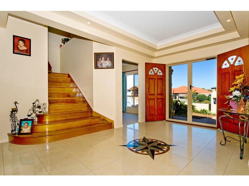 5 Mallan Terrace, Birkdale QLD 4159
