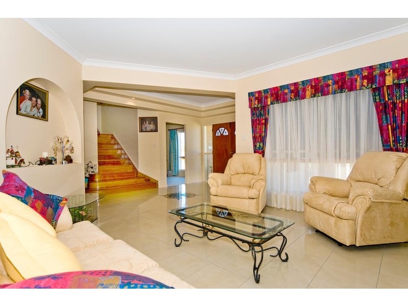5 Mallan Terrace, Birkdale QLD 4159