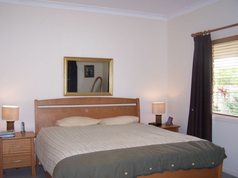 17 Sylvania Street, Wellington Point QLD 4160