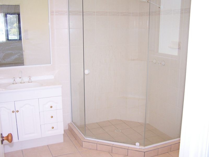 1752 Mount Gravatt Capalaba Road, Capalaba West QLD 4157