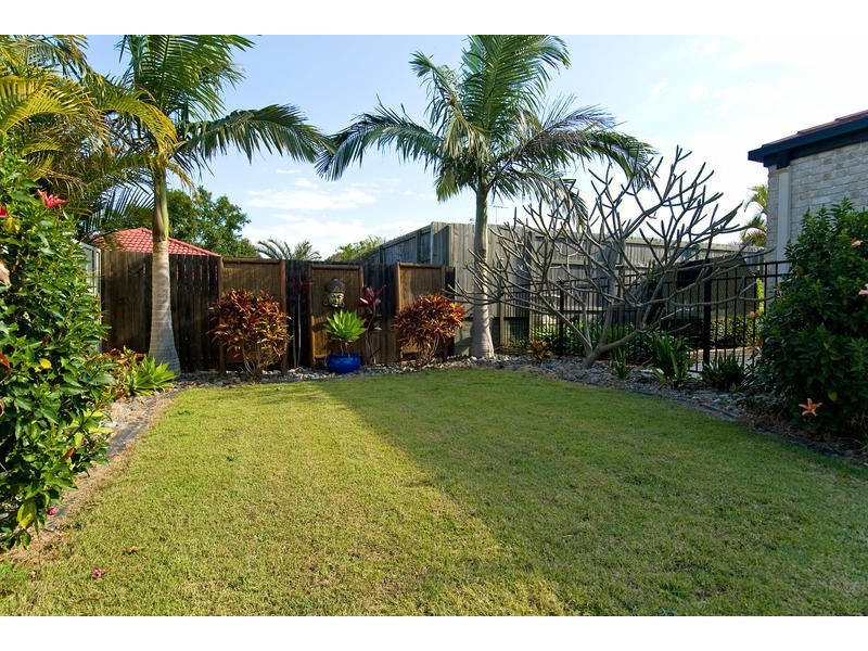 10 Mallan Terrace, Birkdale QLD 4159