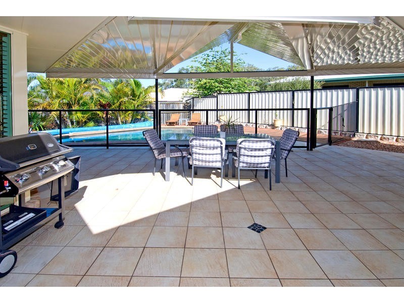 15 Joy Place, Wakerley QLD 4154