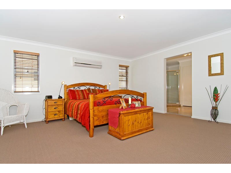 Wakerley QLD 4154