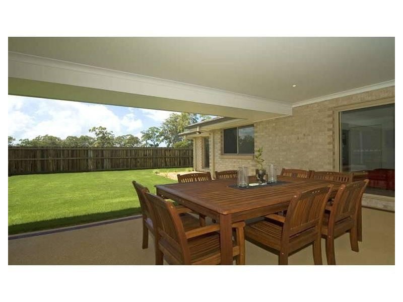 1 Tanya Court, Wellington Point QLD 4160
