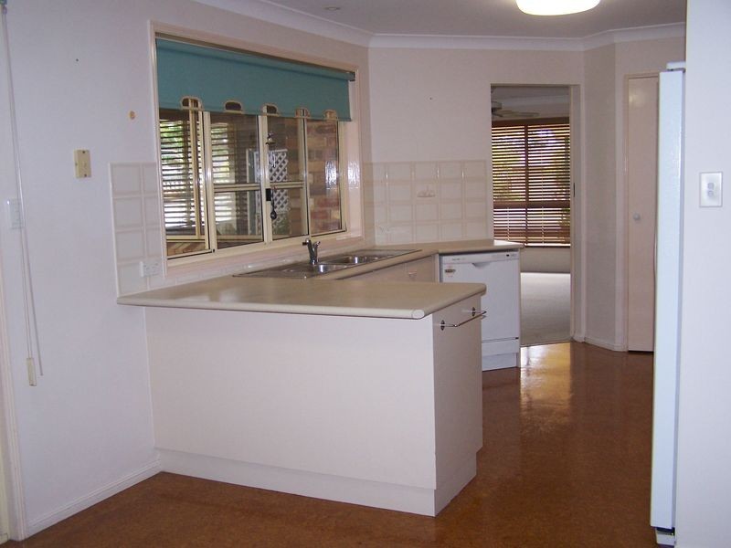 2 Laurance Court, Wellington Point QLD 4160