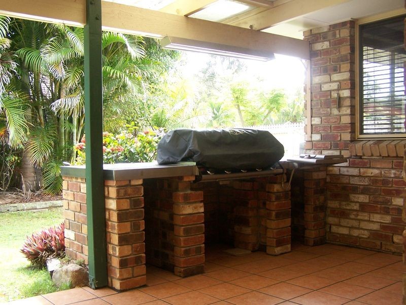 2 Laurance Court, Wellington Point QLD 4160