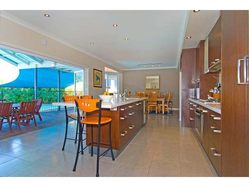 27 Mako Avenue, Birkdale QLD 4159