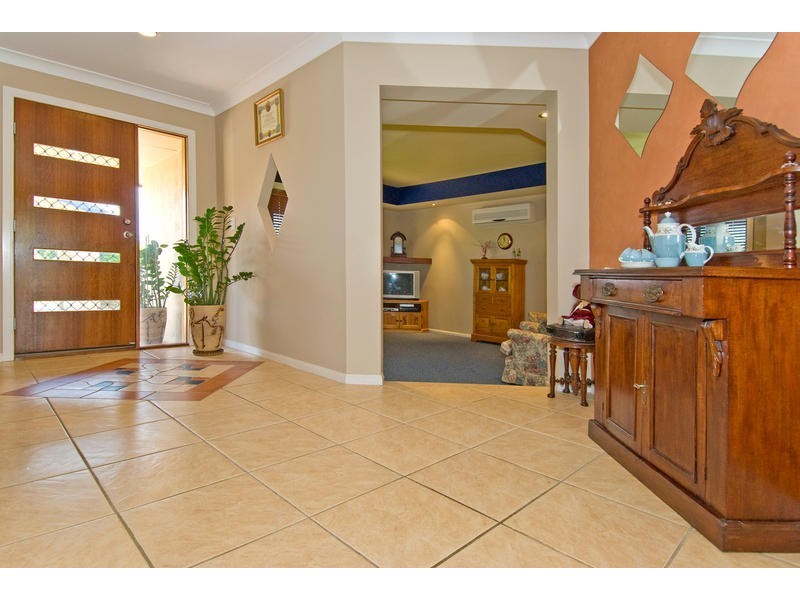 14 Highgreen Place, Thornlands QLD 4164