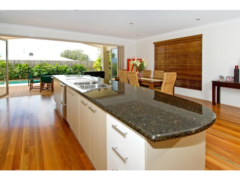 23 Trafalgar Vale Avenue, Wellington Point QLD 4160