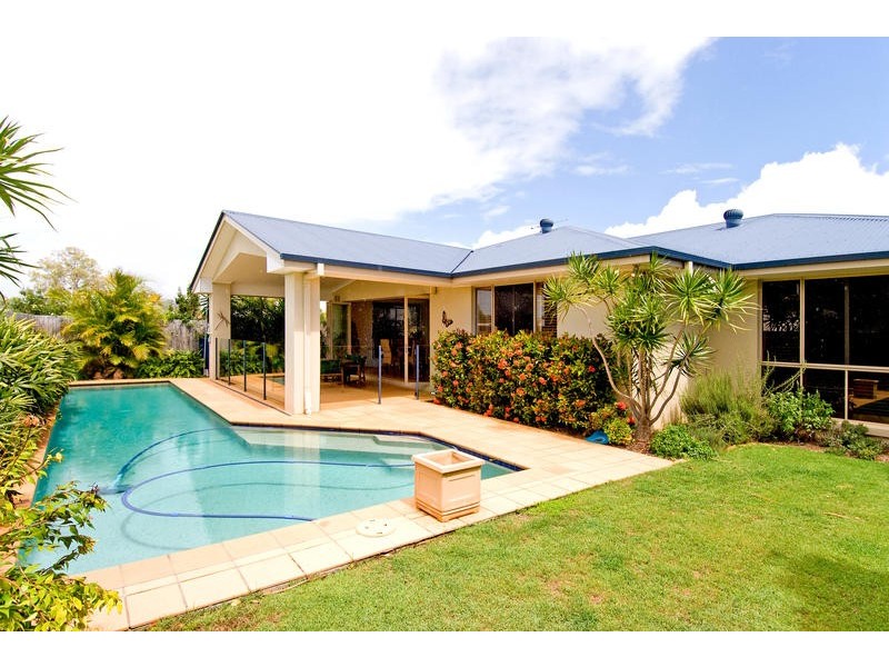 23 Trafalgar Vale Avenue, Wellington Point QLD 4160