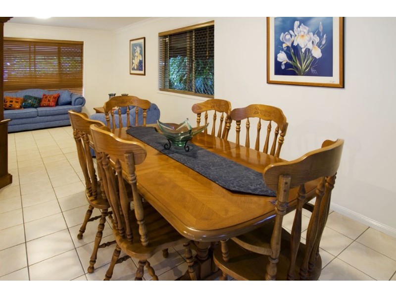4 Caledonian Crescent, Alexandra Hills QLD 4161