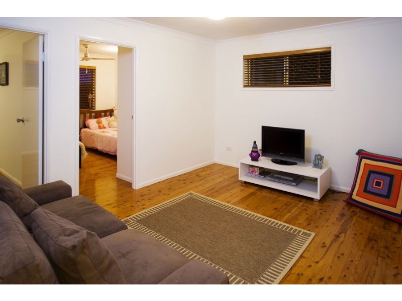 4 Caledonian Crescent, Alexandra Hills QLD 4161