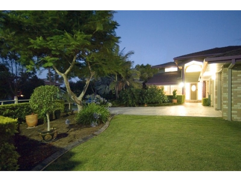 4 Caledonian Crescent, Alexandra Hills QLD 4161