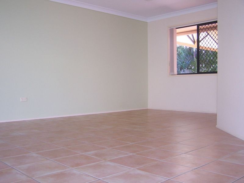 4 Eric Court, Cleveland QLD 4163