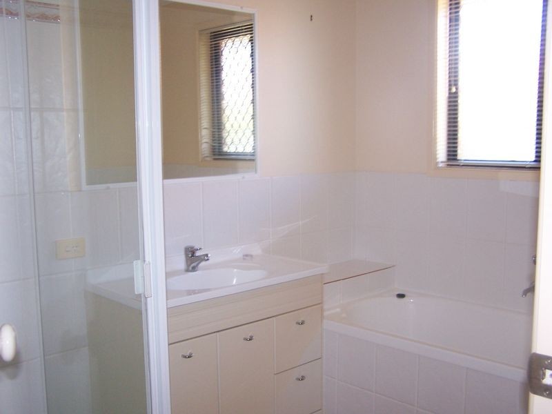 4 Eric Court, Cleveland QLD 4163