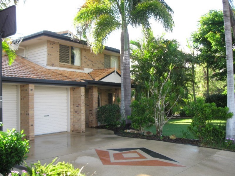 1 Glenwood Court, Birkdale QLD 4159