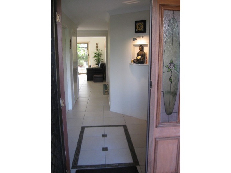 1 Glenwood Court, Birkdale QLD 4159