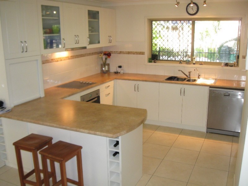 1 Glenwood Court, Birkdale QLD 4159