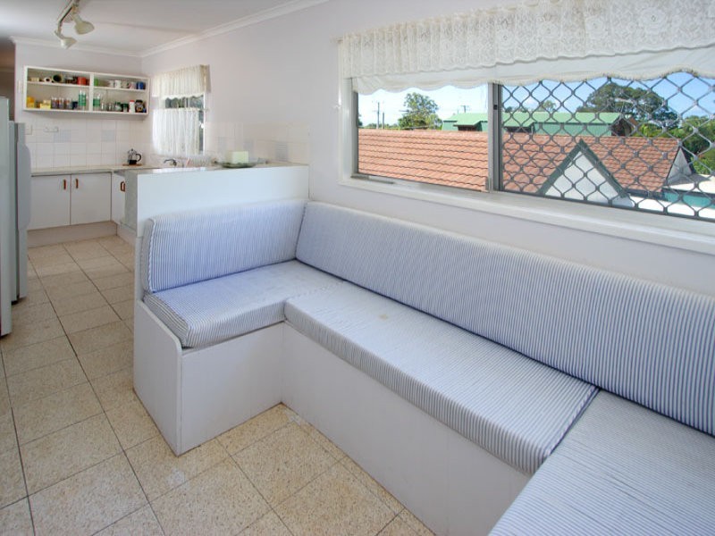 25 Myra Street, Birkdale QLD 4159