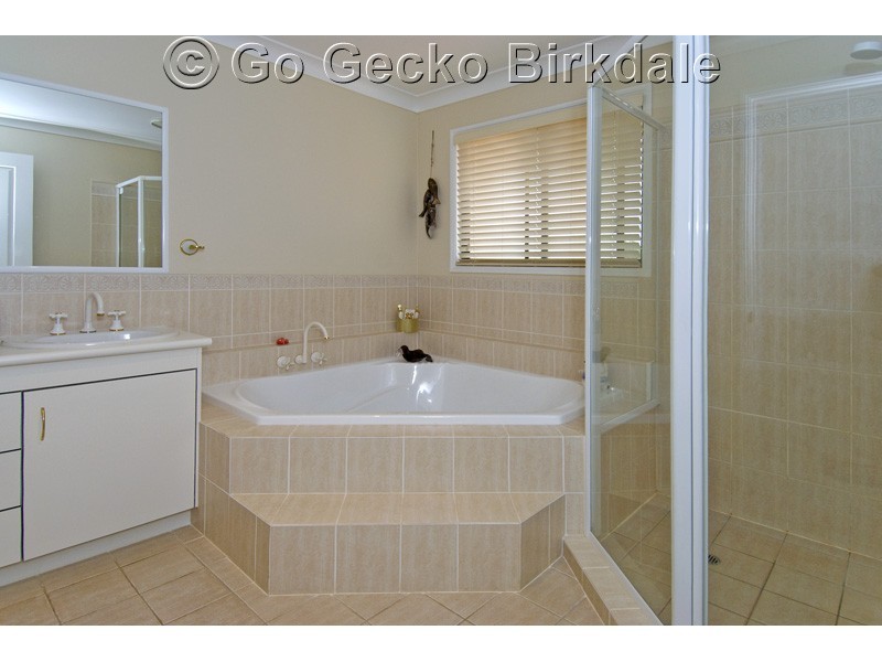 5 Wagan Place, Wellington Point QLD 4160