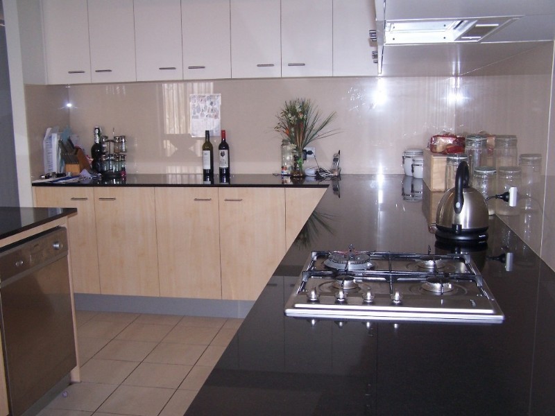 15 Hawksbury Crescent, Wakerley QLD 4154