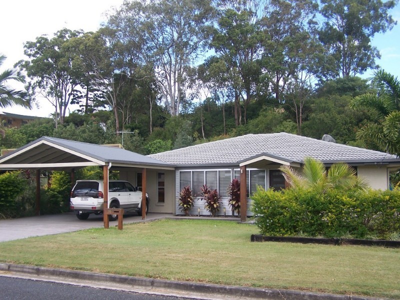 16 Ruth Street, Birkdale QLD 4159