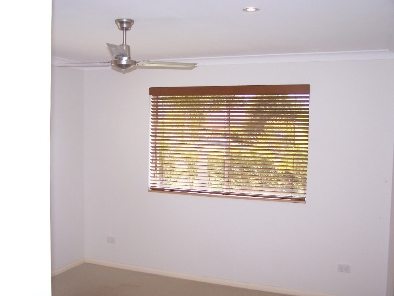 16 Ruth Street, Birkdale QLD 4159