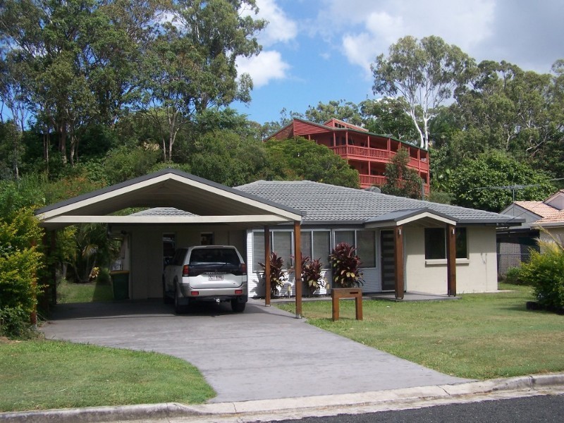16 Ruth Street, Birkdale QLD 4159