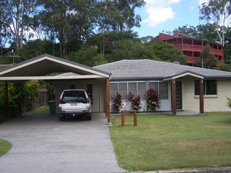 16 Ruth Street, Birkdale QLD 4159