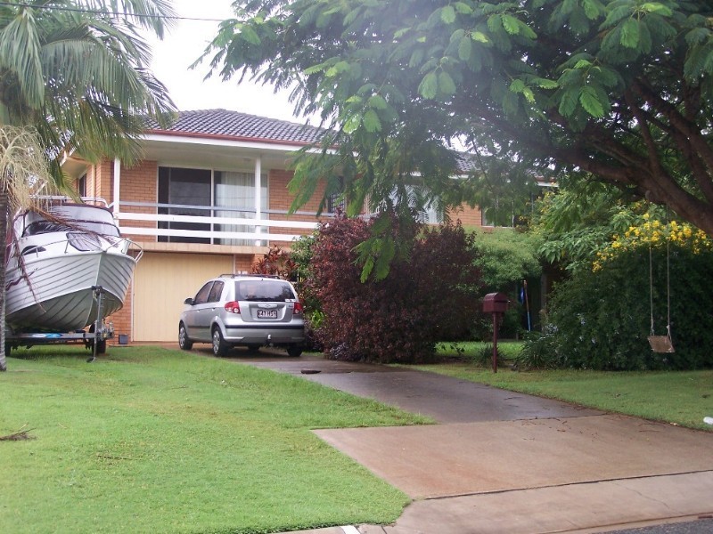 17 Bayview Street, Wellington Point QLD 4160