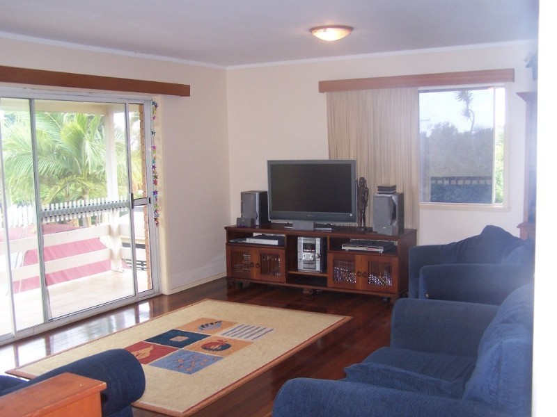 17 Bayview Street, Wellington Point QLD 4160