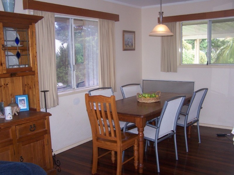 17 Bayview Street, Wellington Point QLD 4160