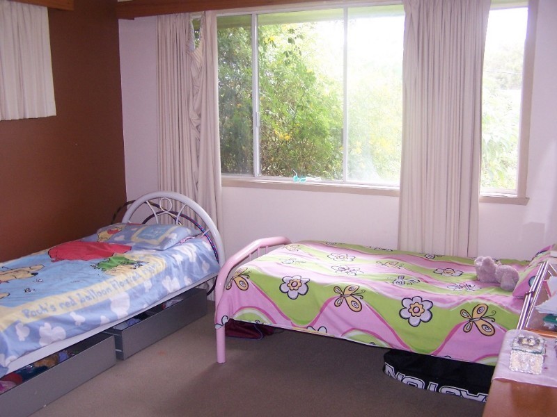 17 Bayview Street, Wellington Point QLD 4160