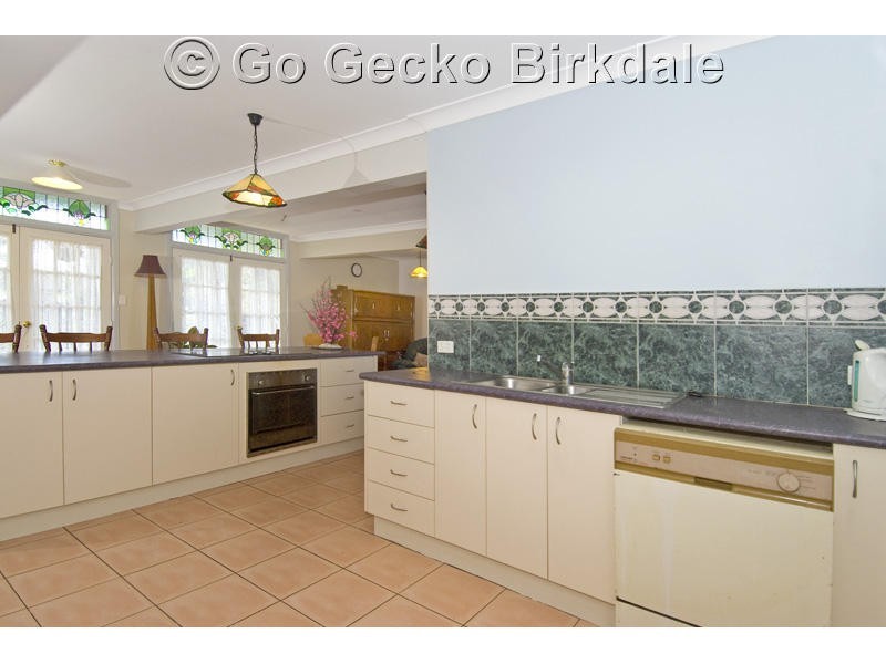 3 Collingwood Road, Birkdale QLD 4159