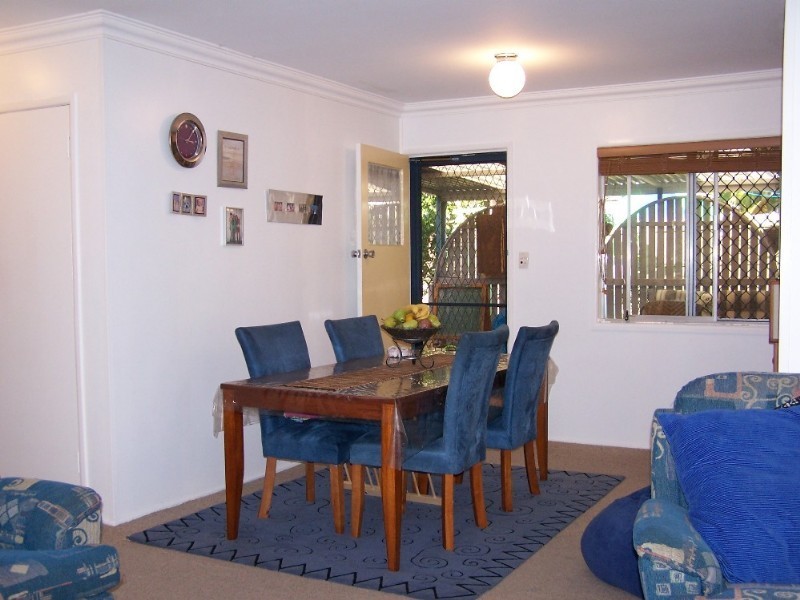 17 Blaxland Street, Capalaba QLD 4157