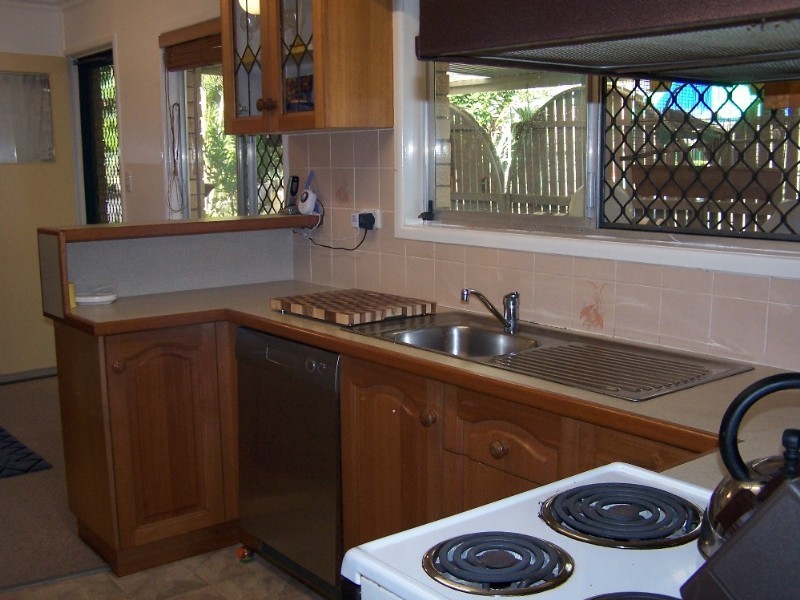 17 Blaxland Street, Capalaba QLD 4157