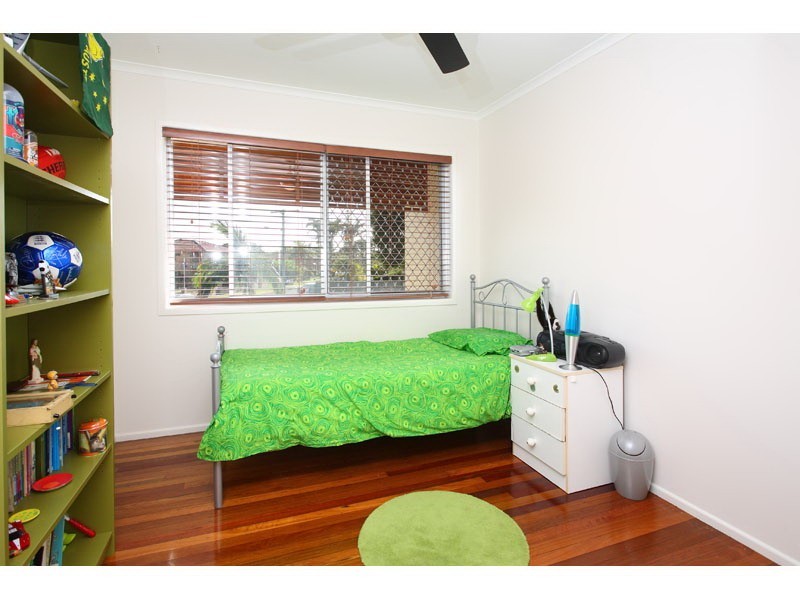 8 Makena Crescent, Birkdale QLD 4159