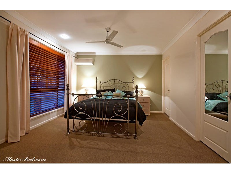 3 Corey Close, Wellington Point QLD 4160