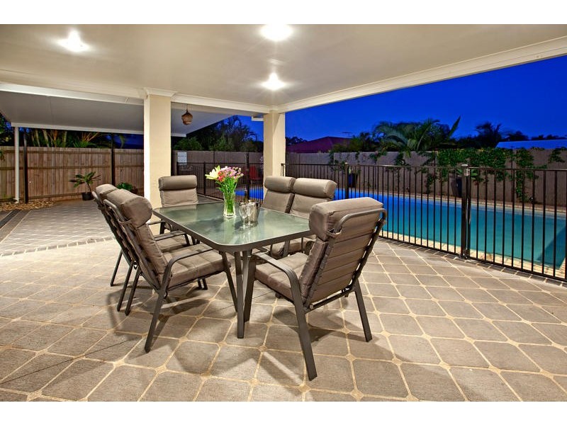 3 Corey Close, Wellington Point QLD 4160