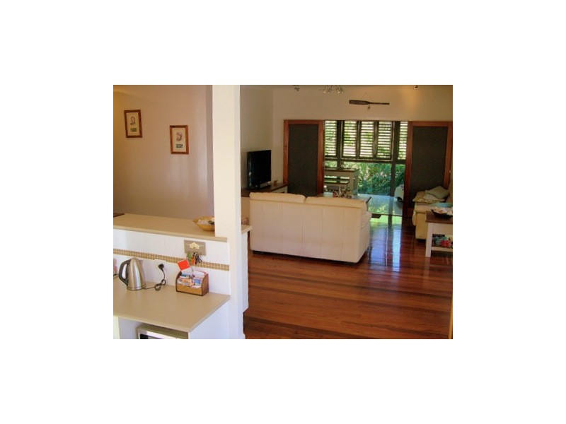 94 Queens Esplanade, Thorneside QLD 4158
