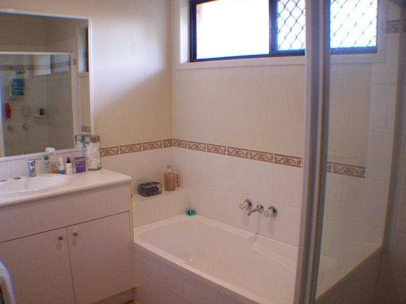 43 Isaacs Way, Wakerley QLD 4154