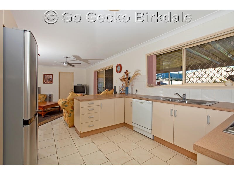 2 Glenwood Court, Birkdale QLD 4159